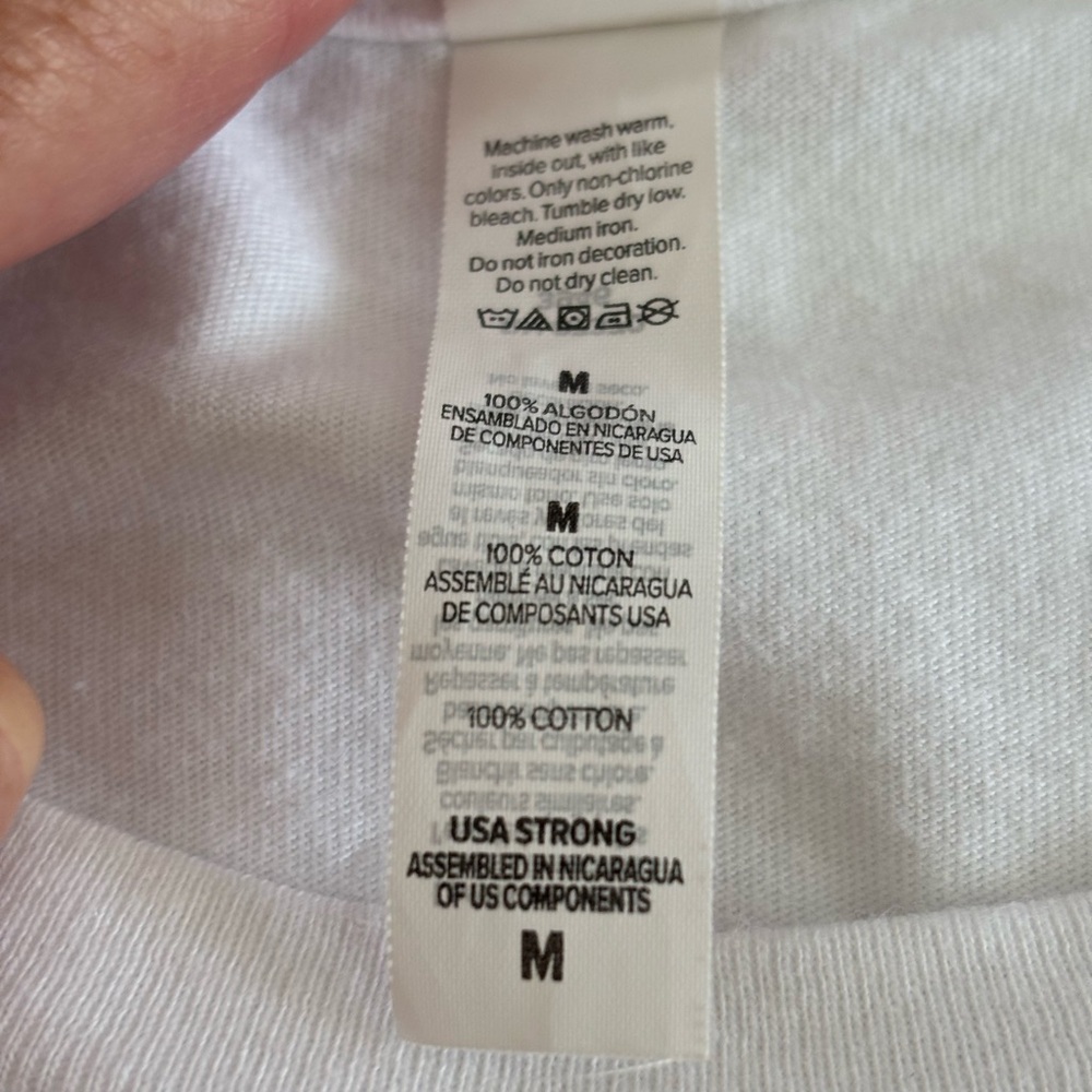 Bella Canvas Women’s White Retro Graphic Tee Shirt Size Medium - Picture 8 of 8